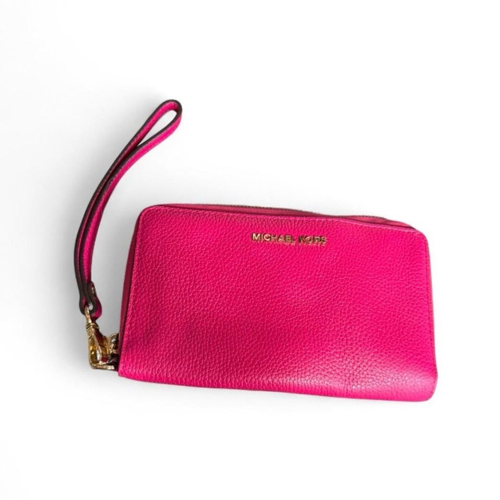 HOT PINK authentic NWOT Michael Kors large wristlet wallet card holder
